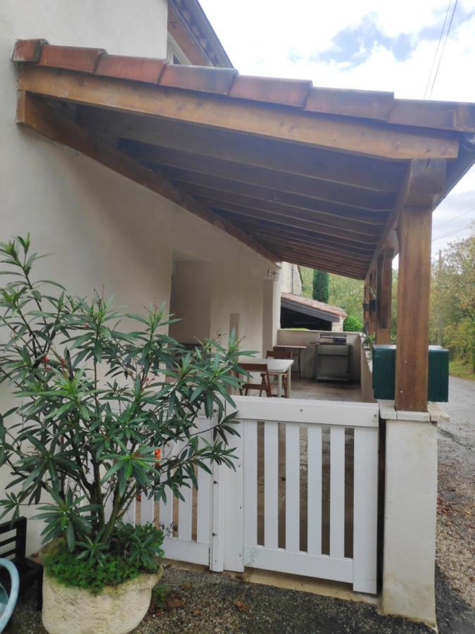 Maison 4 Personnes Caillac Kültér fotó