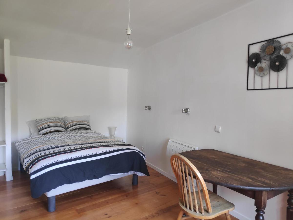 Maison 4 Personnes Caillac Kültér fotó