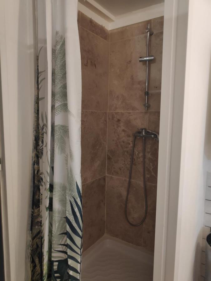 Maison 4 Personnes Caillac Kültér fotó